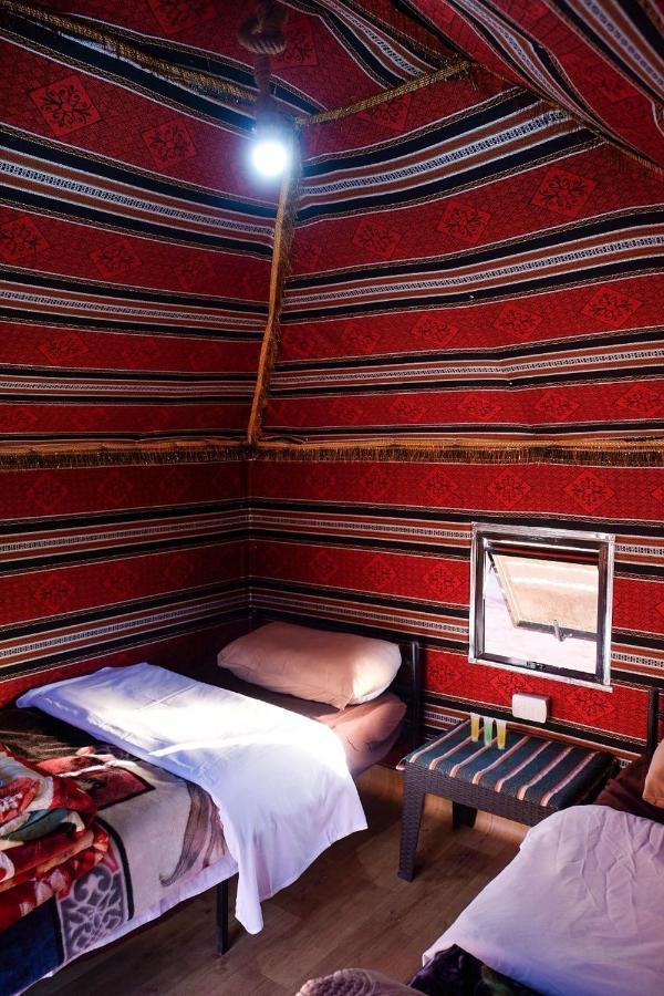 Wadi Rum Bedouin Camp And Desert Tours Dış mekan fotoğraf